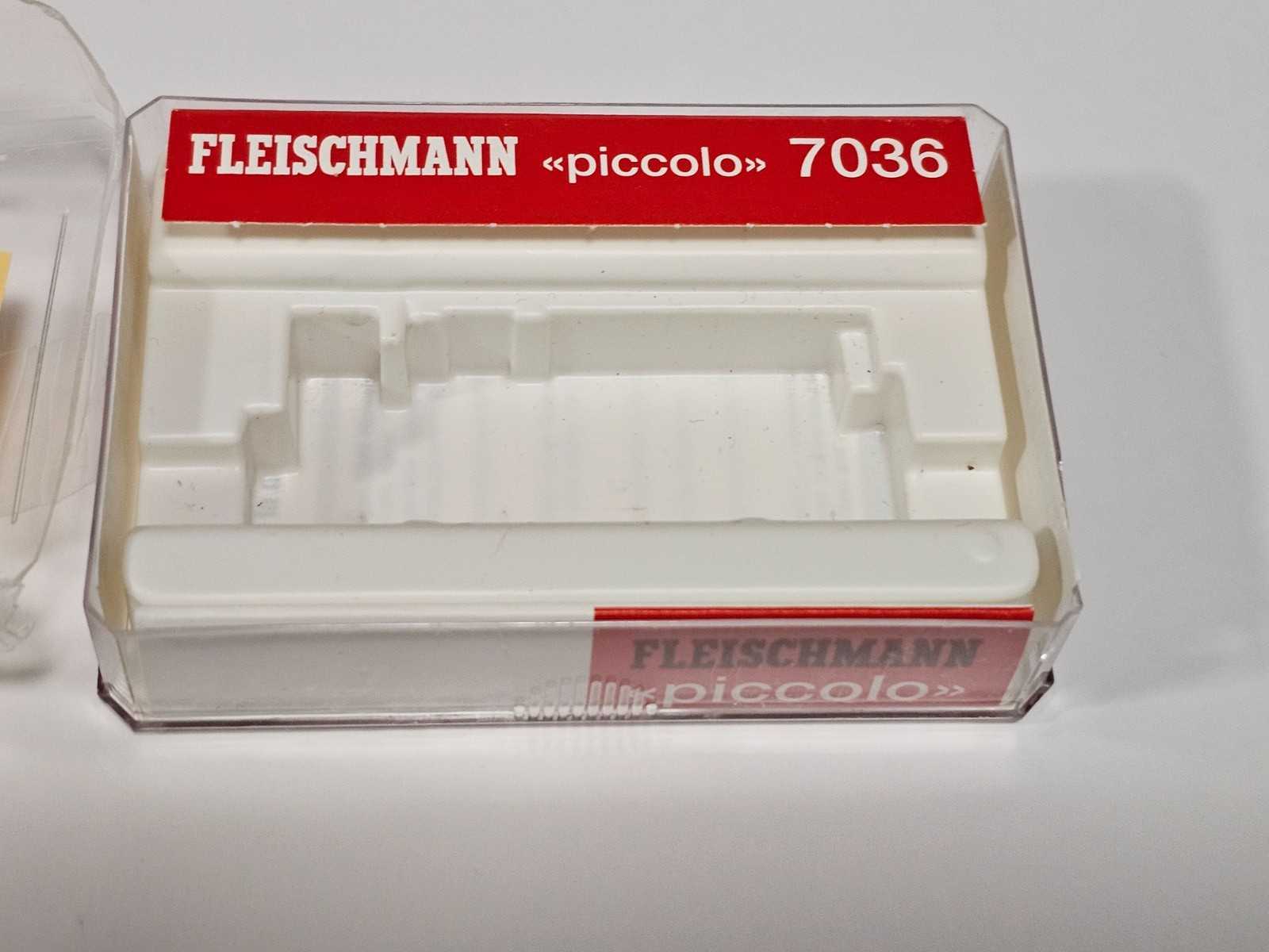 N SCALE FLEISCHMANN PICCOLO 7036 TANK STEAM LOCOMOTIVE DAMPFLOK BR 81 006 VIDEO