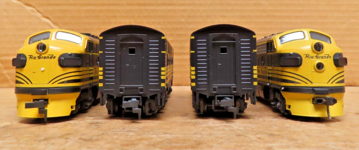 Stewart HO F3A (2) and F3A (2), #8020 & #8025 D&RGW 3 Units Kato powered