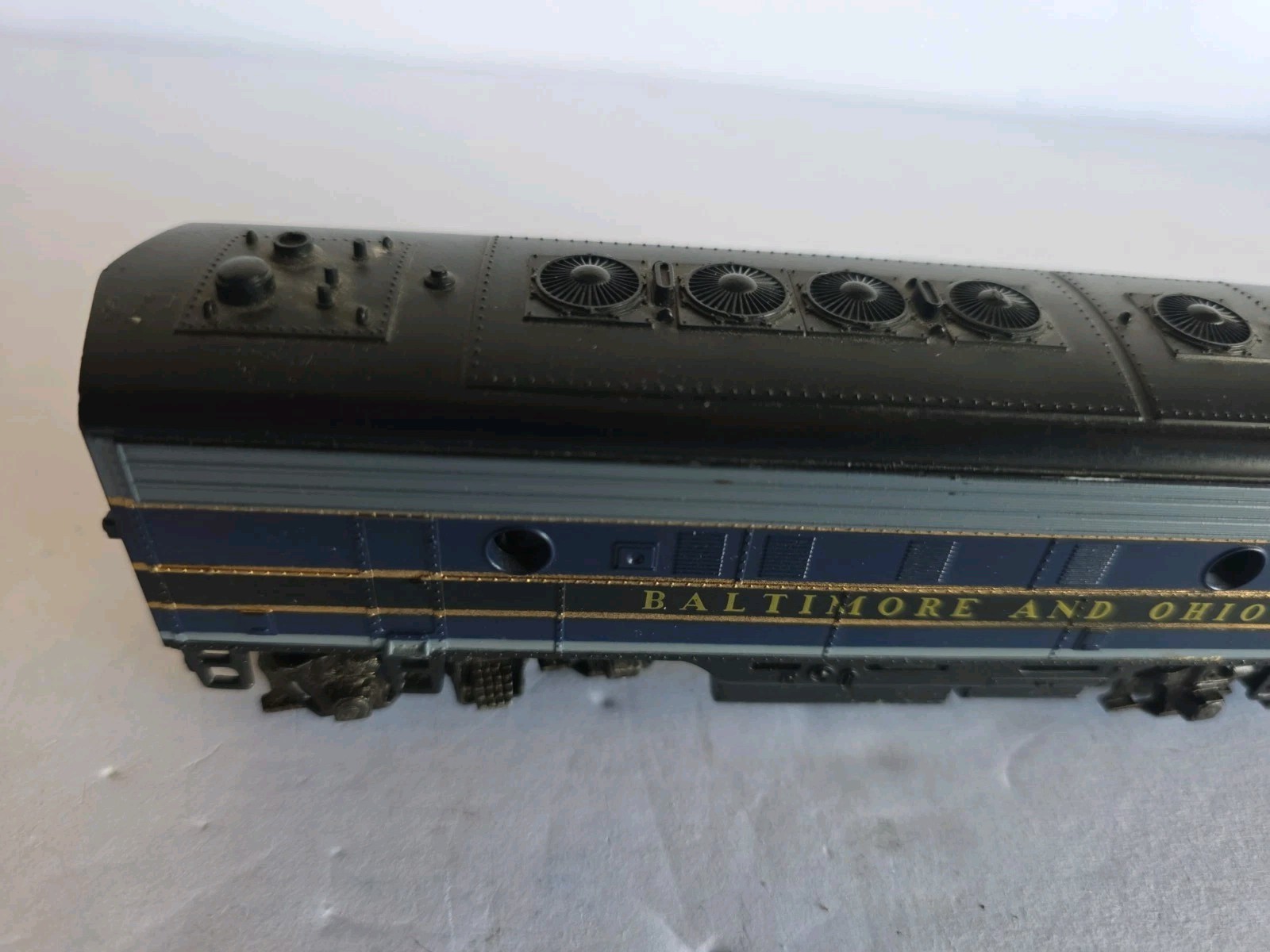 n scale Life Like Baltimore and Ohio F7-A diesel engine “Rough Condition”