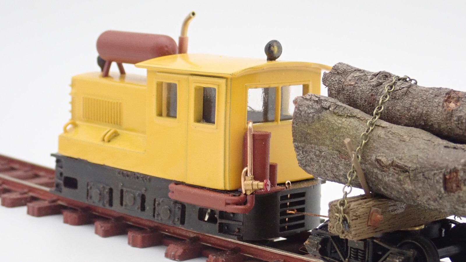 On30 Kato-Works 4.5 ton DL 3D Kit with Assembled Mech, Flywheel & 42:1 Gearbox