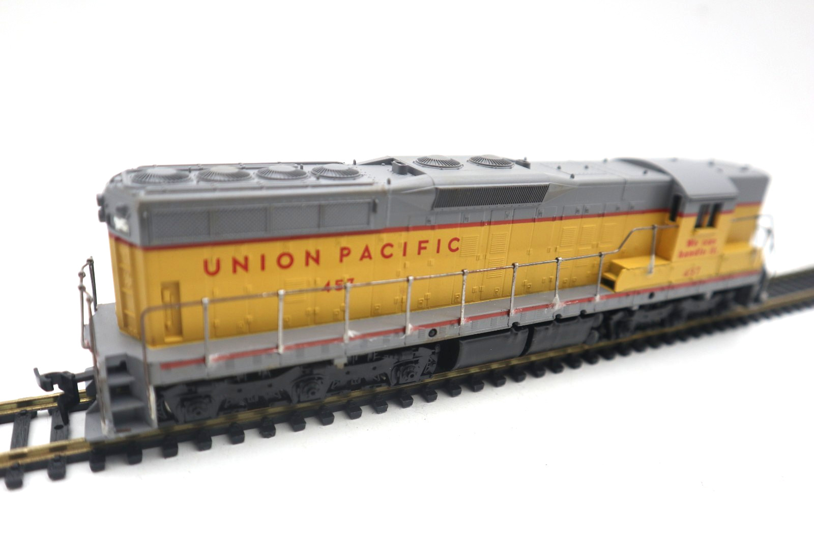Vintage Athearn, HO, 3806, Union Pacific, SD-9, Diesel Engine, #457 C-7 EX/OB