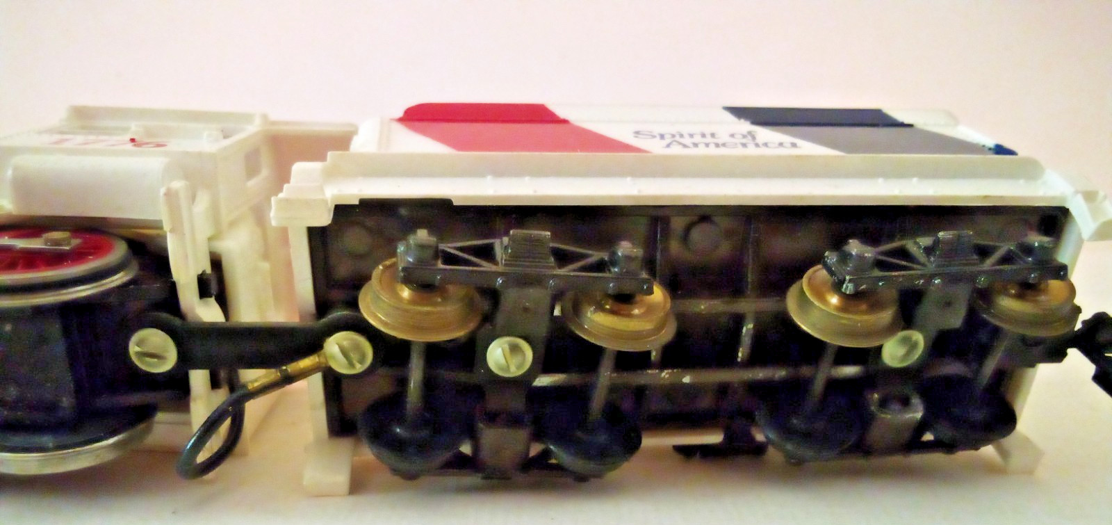 VTG TYCO HO SPIRIT OF AMERICA #247 1776 STEAM ENGINE/COAL CAR W/BOX UNTESTED