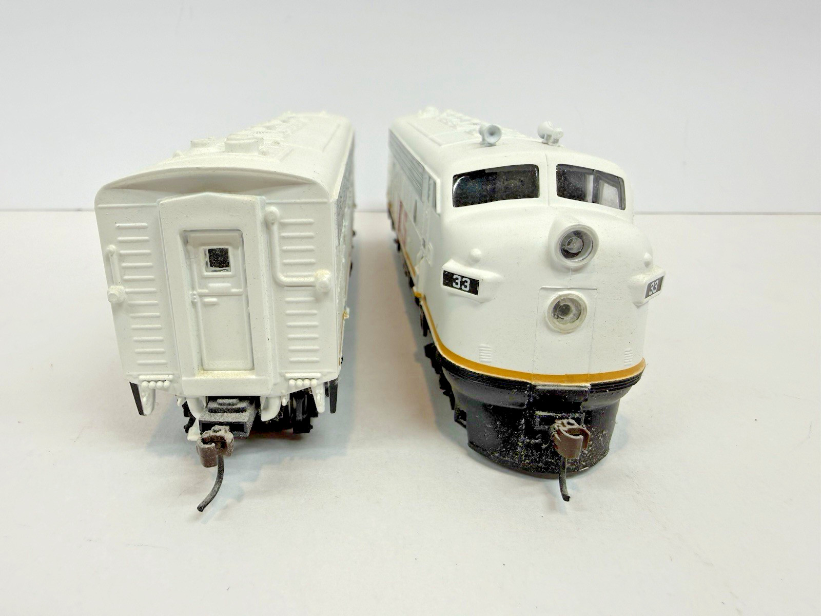 Athearn HO F7A-F7B #33 & #70 KCS Kansas City Southern MPN 80215-TESTED/VIDEO!