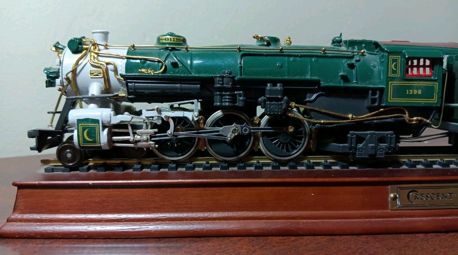 HO Southern Crescent Limited #1396 Steam Locomotive Franklin Mint