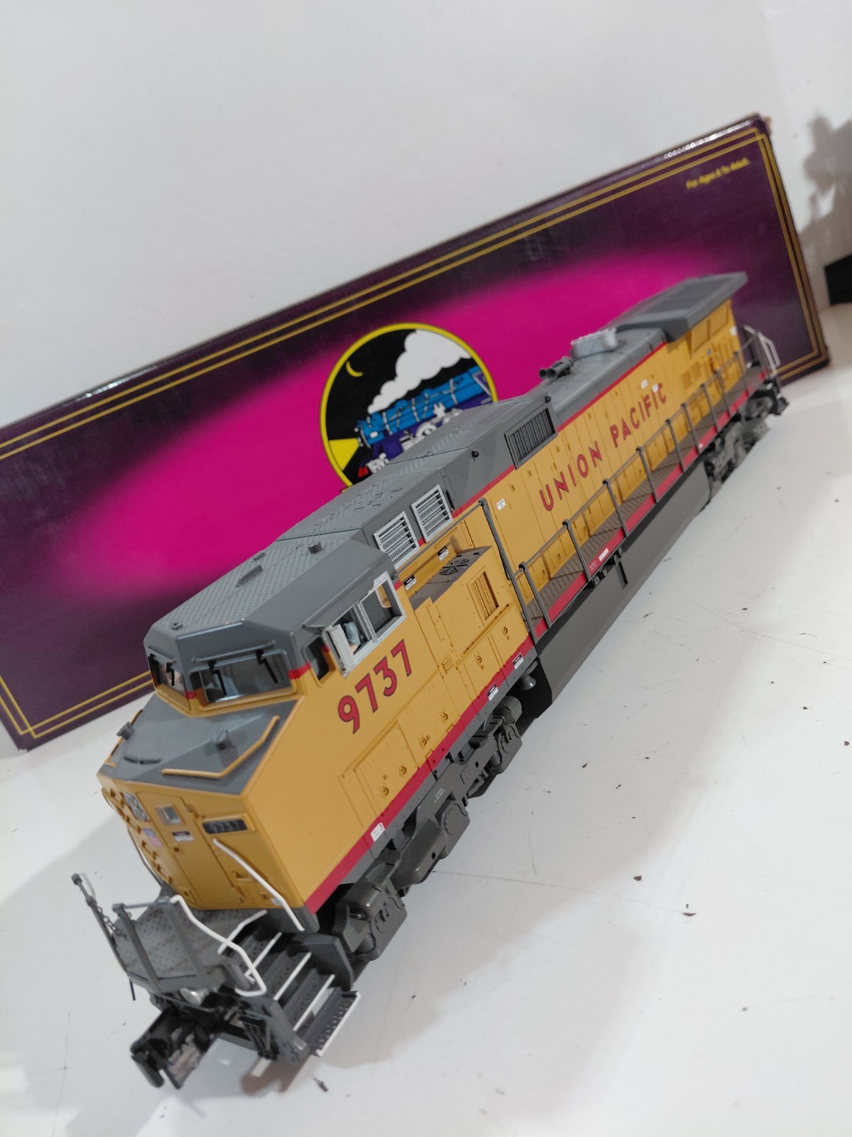 MTH 20-2270-1 O Gauge Model Railroad Union Pacific Dash-9 PS2 Diesel Engine wBox