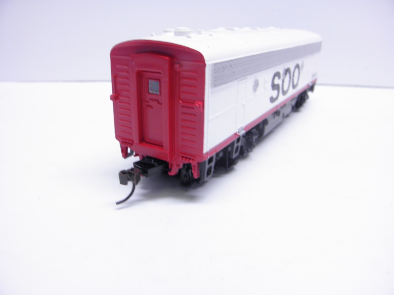 ATHEARN F7A-F7B – SOO LINE #2203-A & 2501-C – HO SCALE CHECKED & RUNS DC ONLY