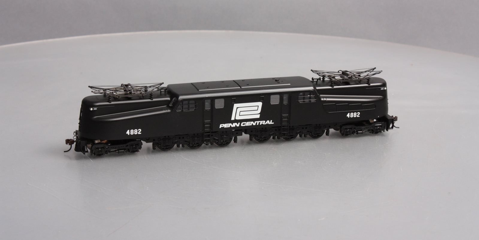 Bachmann 65205 HO Penn Central GG-1 Electric Locomotive DCC Ready #4882