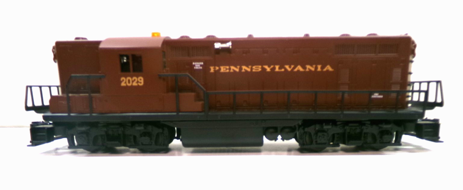 O Lionel #18170 Pennsylvania GP9 diesel engine in original box (lot 123)