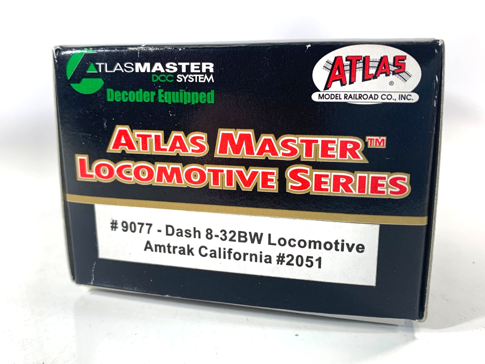 Atlas Master HO 9077 Amtrak California Dash 8-32BW Locomotive #2051