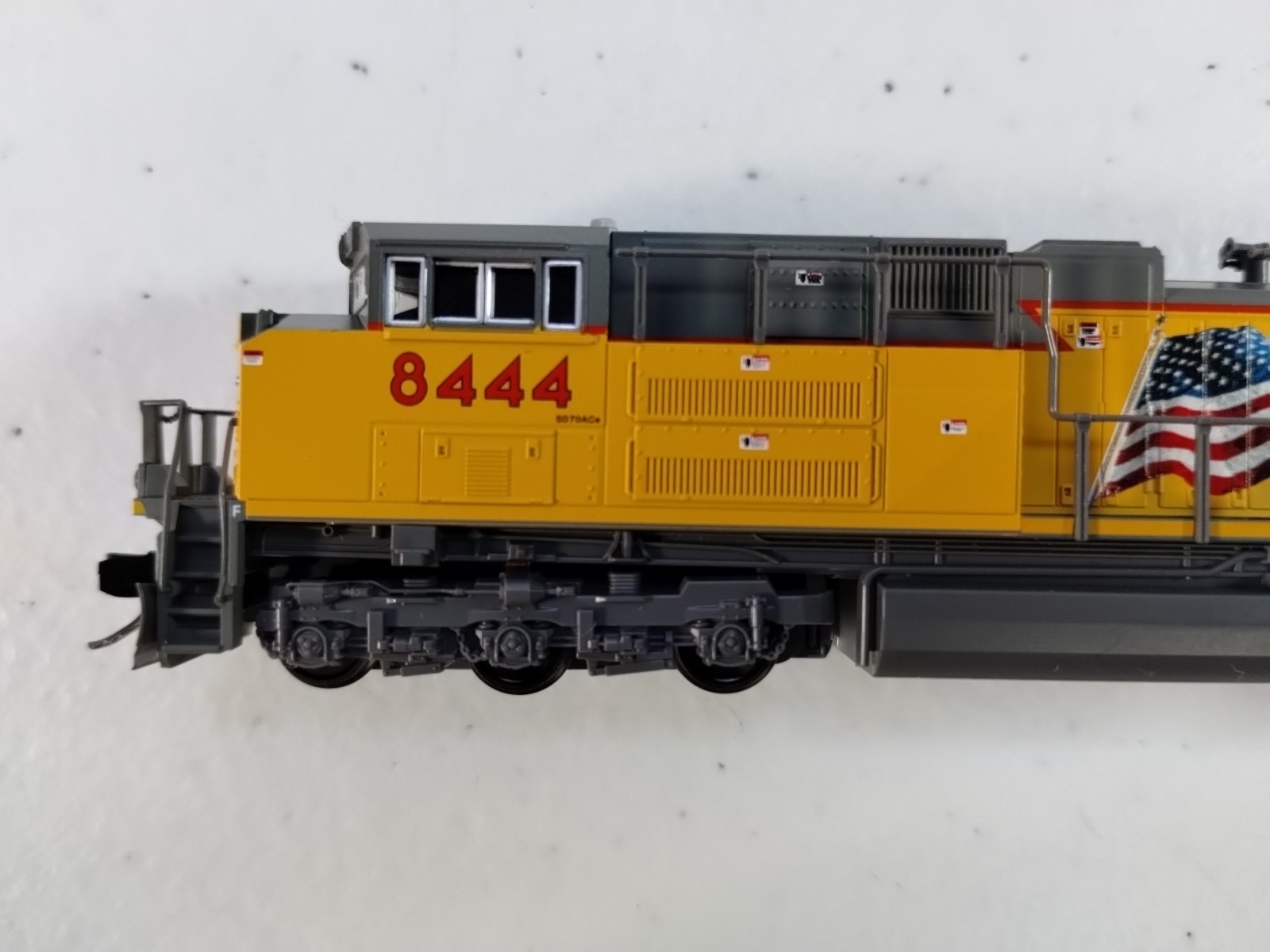 KATO 176-8404 N Scale SD70ACe Union Pacific UP #8444 DCC w/ MTL Couplers
