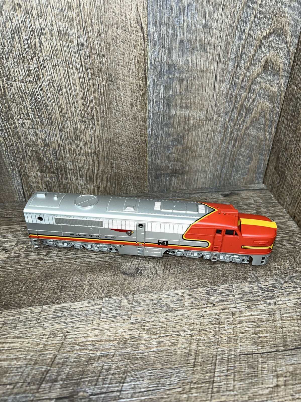 Athearn 3305 PA-1 Diesel Santa Fe – Dummy Train For Display Only