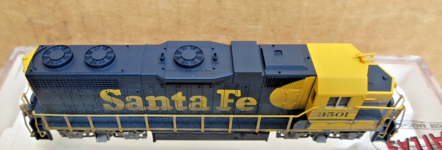 Atlas 49872 GP-38 Santa Fe 3501 Factory DCC Equipped N Scale