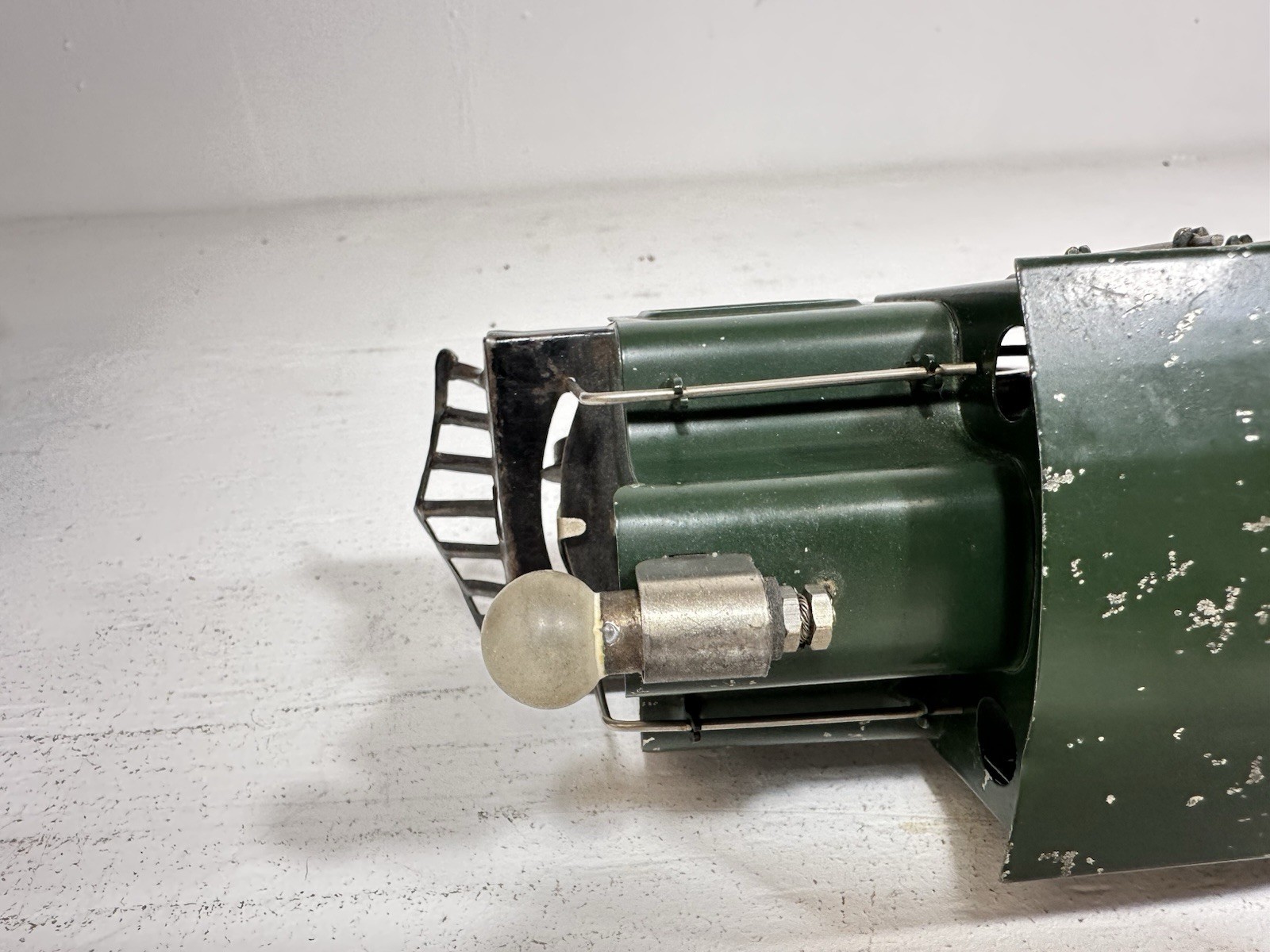 Beautiful Lionel Original Prewar Early #156 4-4-4 Loco in Dark Green!