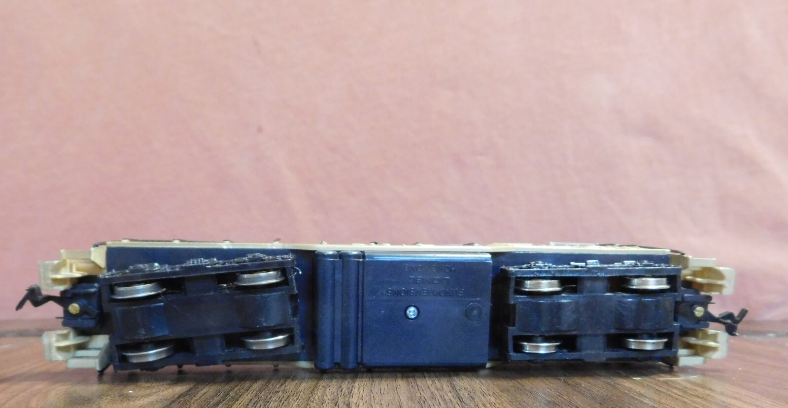 Lionel GP7 Diesel Locomotive Special Anniversary ~ CHESSIE SYSTEMS ~ GM50 – HO