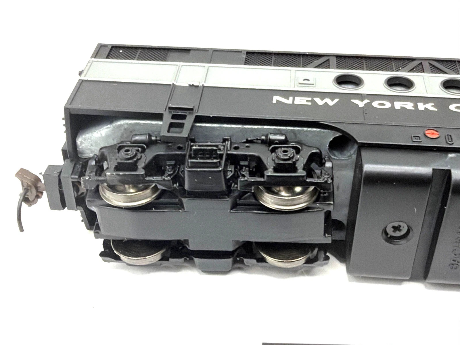 Bachmann HO Scale DCC & DC New York Central A & B unit
