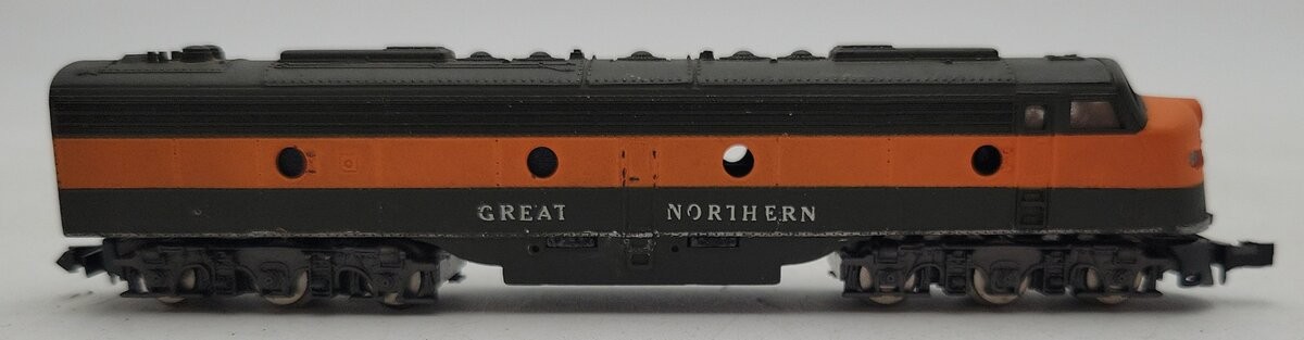 Atlas N Scale Great Northern Diesel Locomotive – Custom