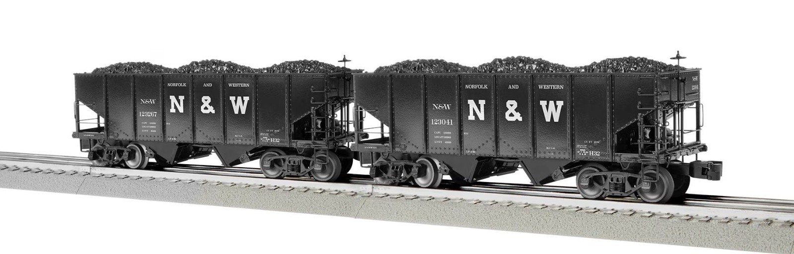 LIONEL 2226930 Norfolk & Western 2 Bay Hopper 2-Pack – NEW – NR