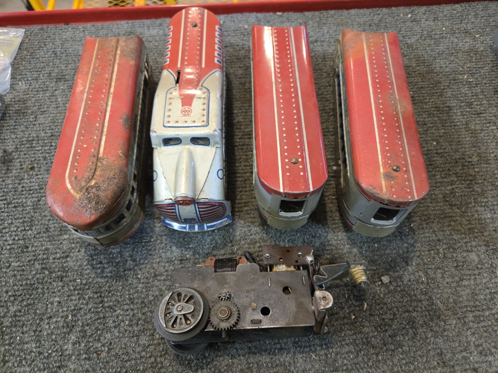 Parts Lot Of 4 Cars Marx 7675 M10005 Union Pacific Articulated passenger