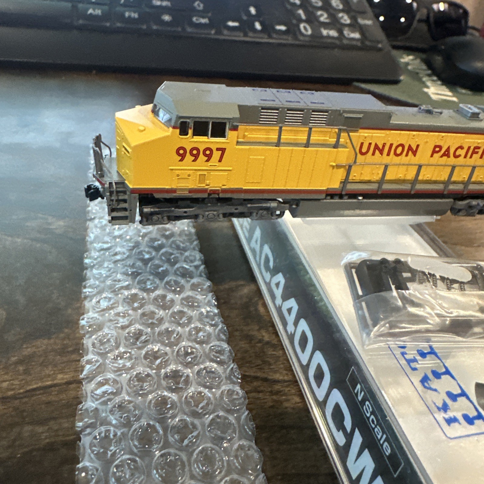 N Scale Kato 176-7003 UP Union Pacific AC4400CW Diesel #9997- DCC Ready