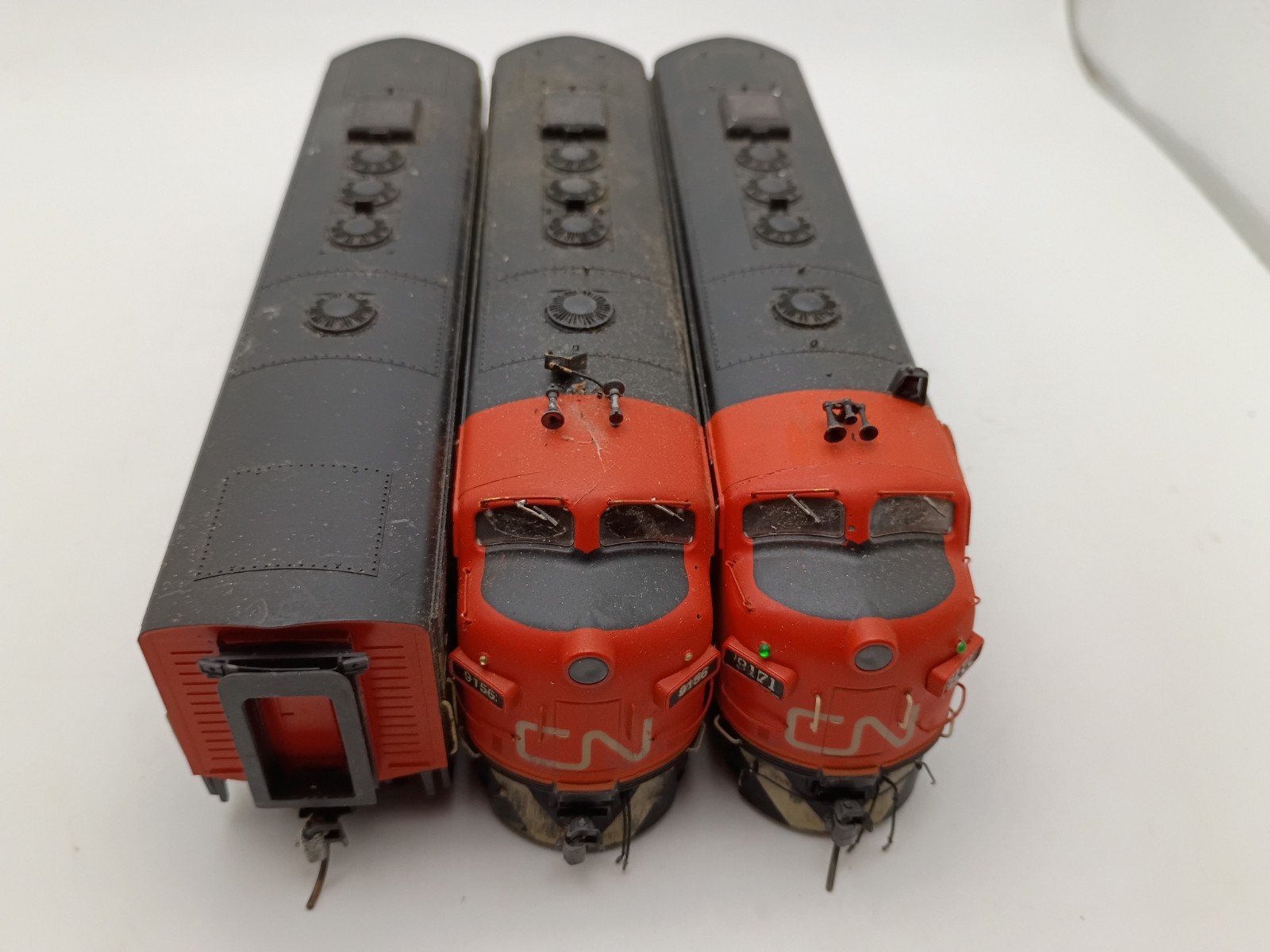 KATO HO EMD F7 A/A/B Canadian National Diesel Locomotive Set