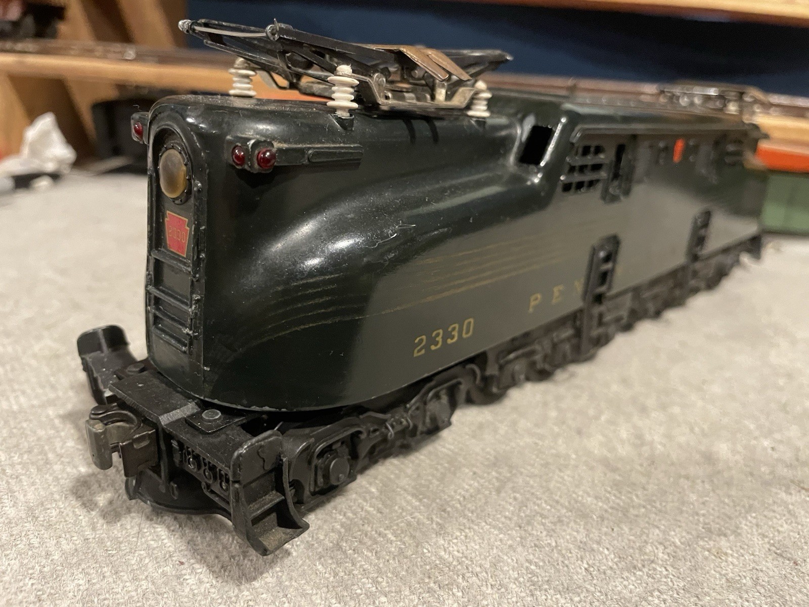 Lionel Postwar O Gauge 2330 Pennsylvania GG-1 Electric Locomotive 1950 Green