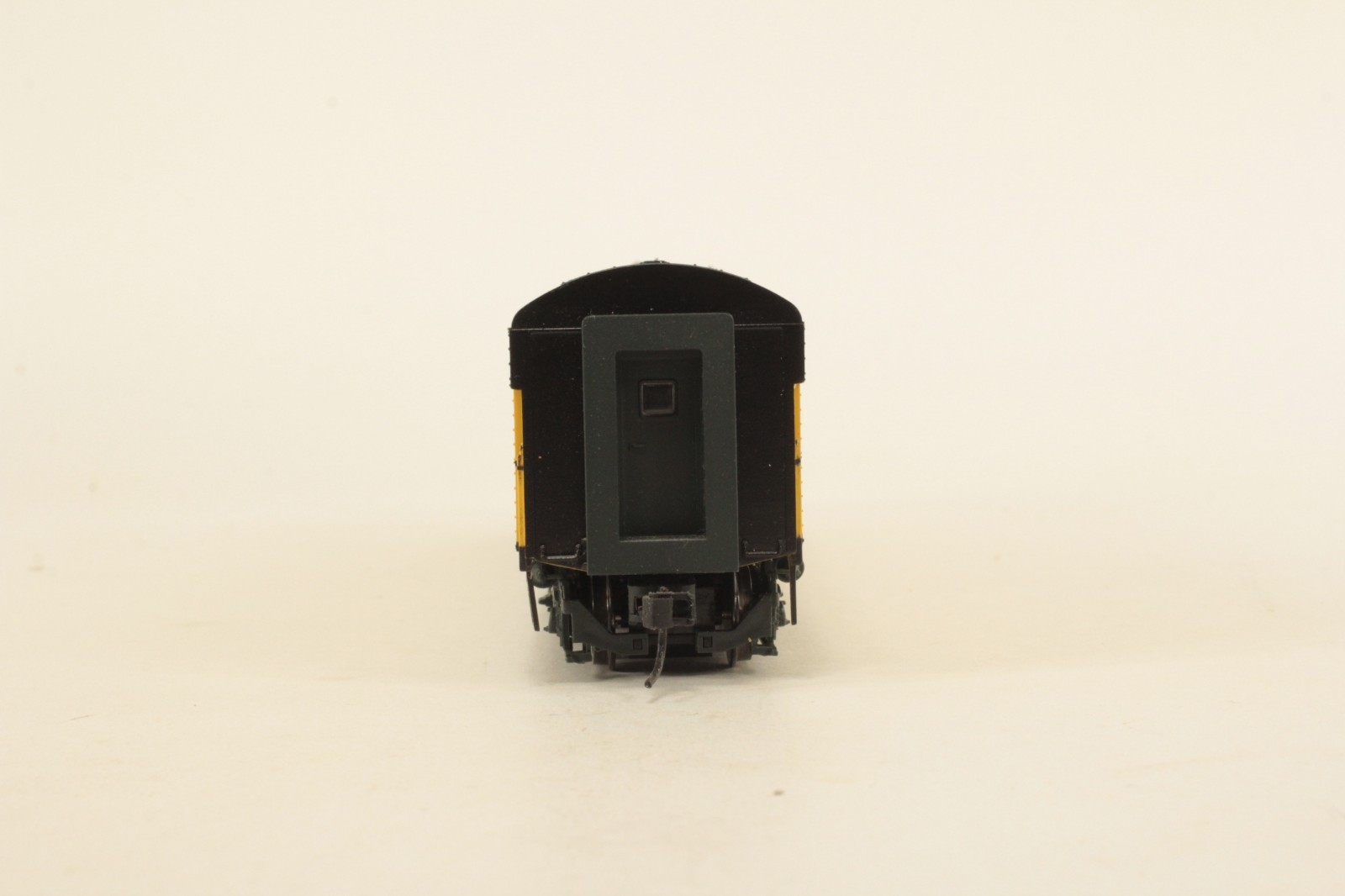 Proto1000 HO Scale Chicago and North Western C&NW #6001-B Erie Built DC Powered