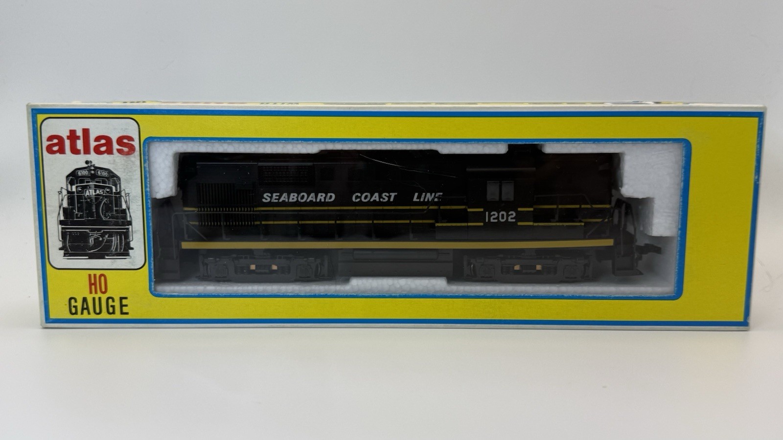 HO Atlas Seaboard Coast Line RS11 1202 Kato Drive Boxed Tested