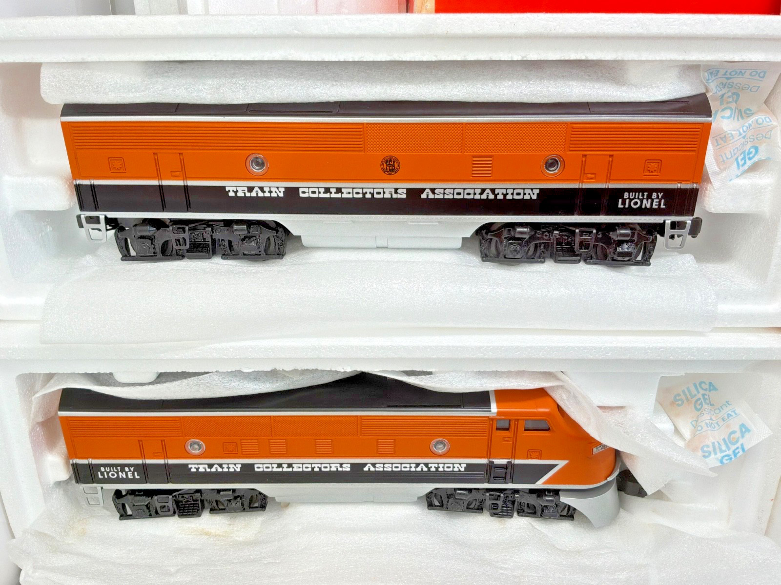 LIONEL 11737 1994 TCA 40th F3 ABA LOCOMOTIVES 2 EXTRA TCA CARS VINTAGE TESTED