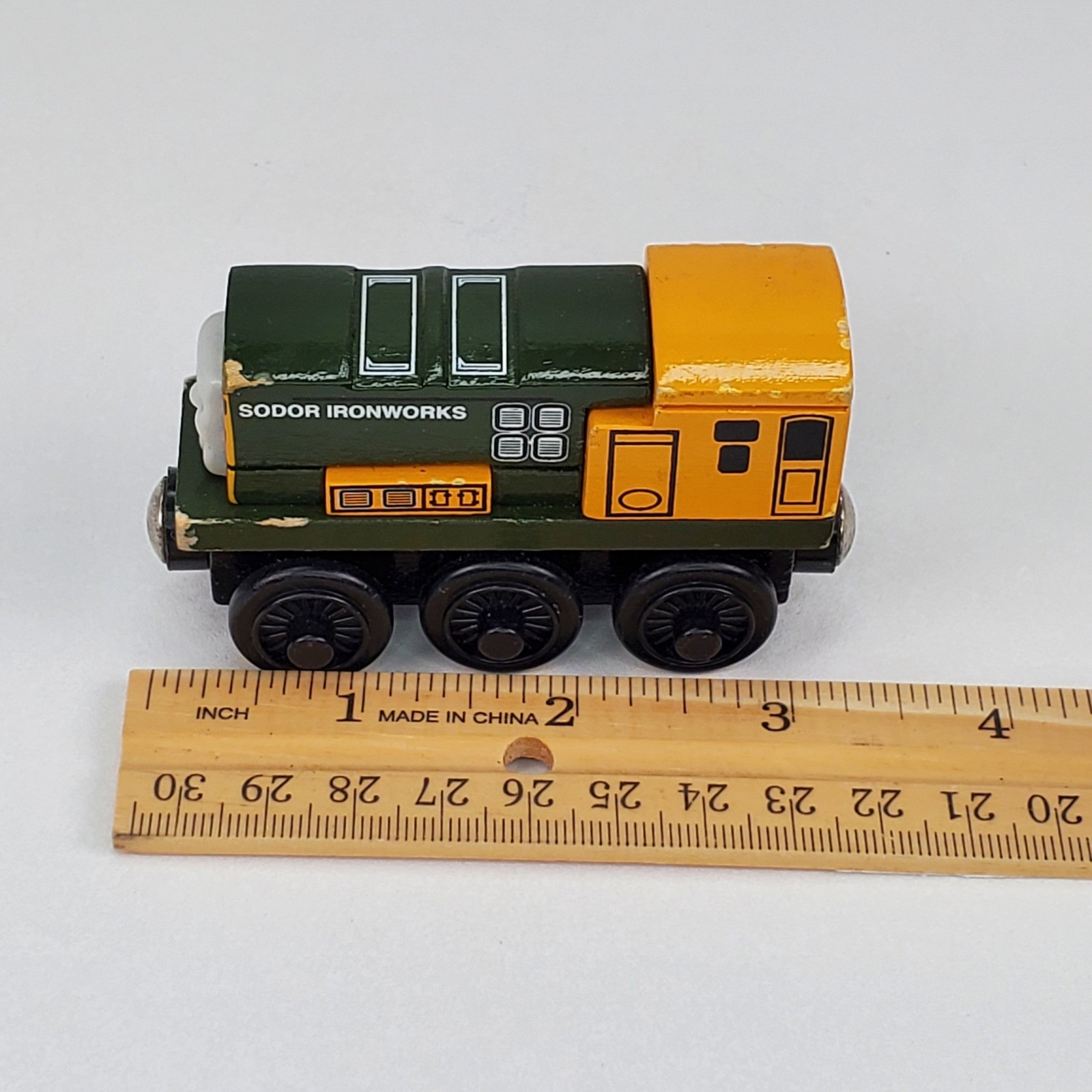 Thomas & Friends Wooden Railway Iron Arry Sodor Ironworks Diesel Engine Toy