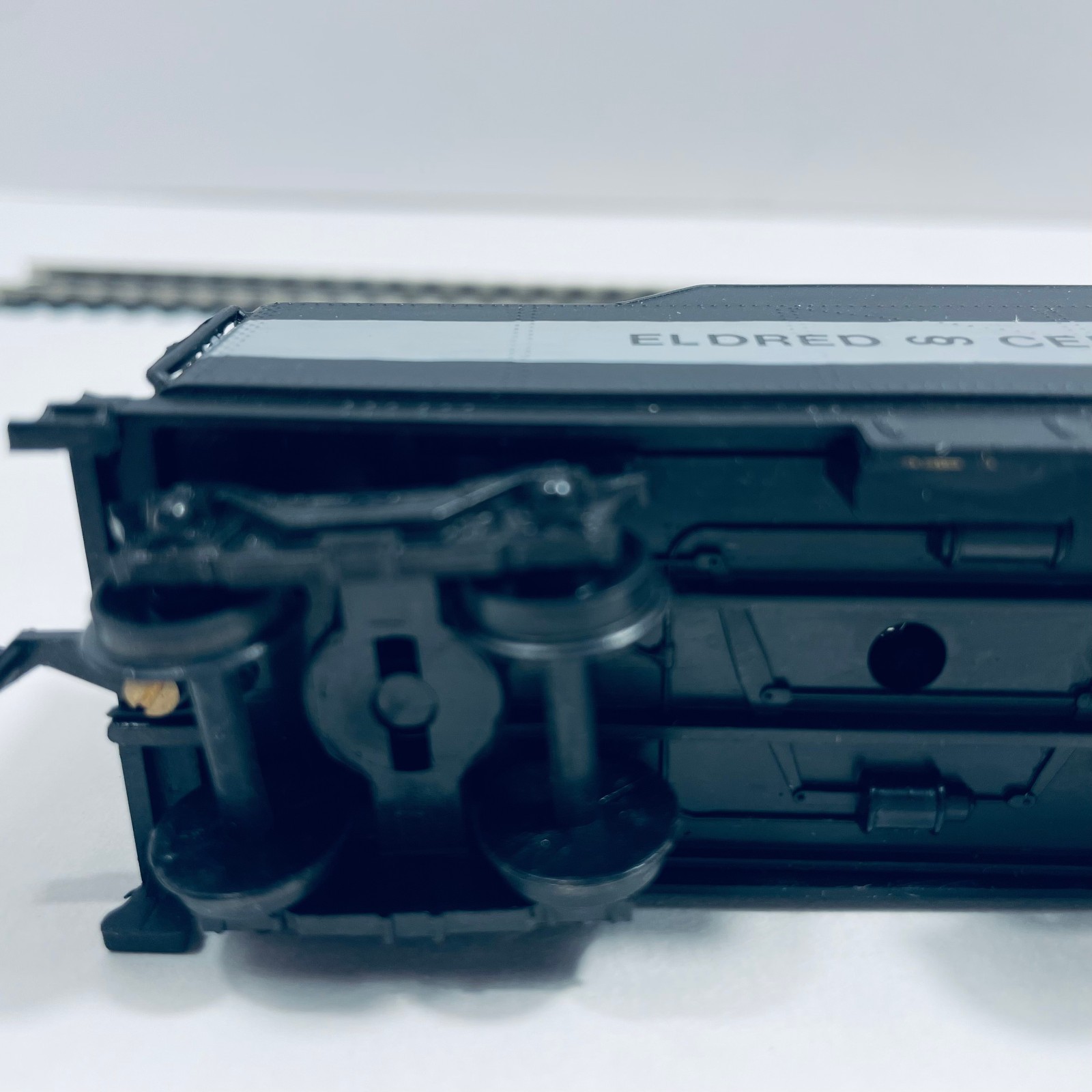 HO Scale Bachmann 2-8-0 Consolidation Steam Locomotive and Tender HOE-9