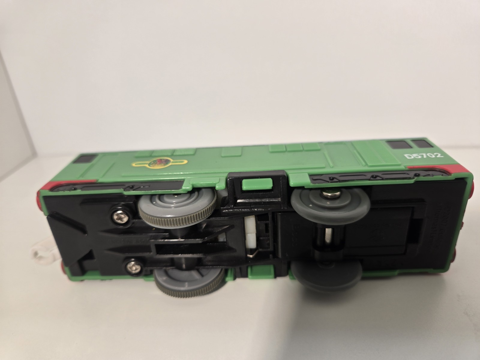 Thomas & Friends Diesel D5702 Motorized Train Engine Green Railway Non Working