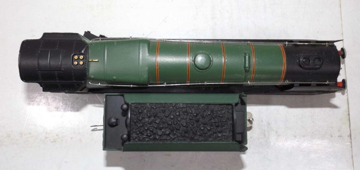Wrenn OO/HO City of Birmingham 4-6-2 steam engine in original box