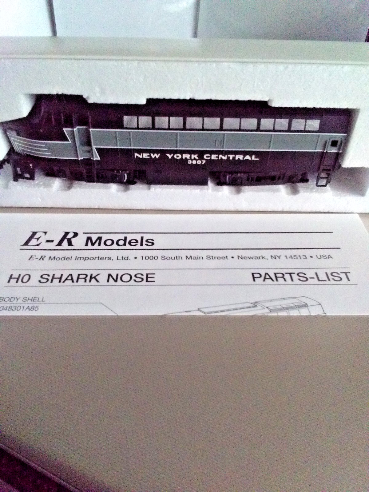 ER MODELS ROCO HO TRAIN POWERED LOCO NYC #3807 SHARK NOSE DIESEL NEW DCC READY !