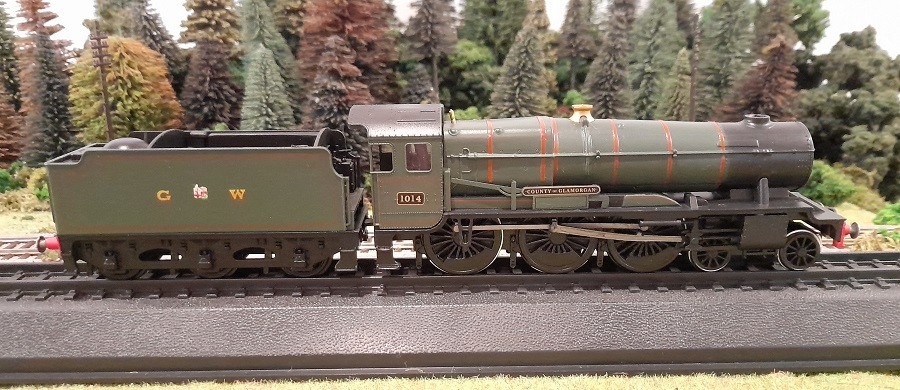 * 1/76 * Amercom * 1946 GWR County Of Glamorgan 4-6-0 No.1014 * + Magazine * #36