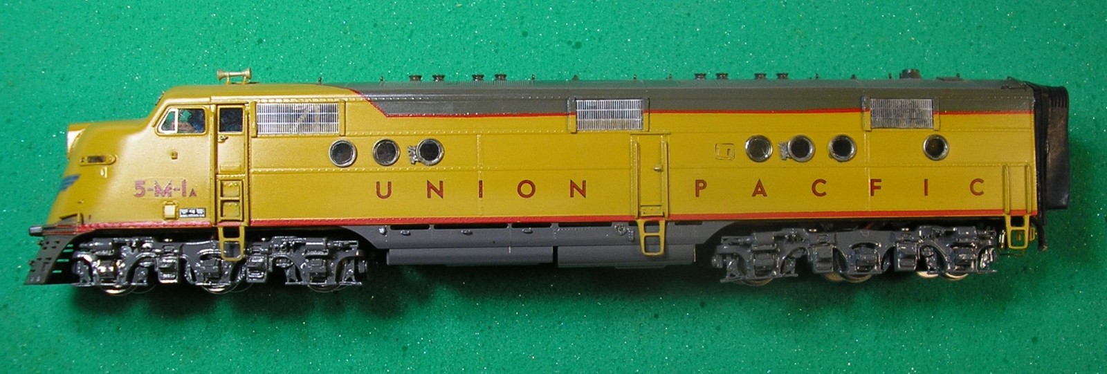 Overland OMI-5863/5864 HO UP E3A/E3B Diesels #5-M-1A/5-M-1B, Run Well