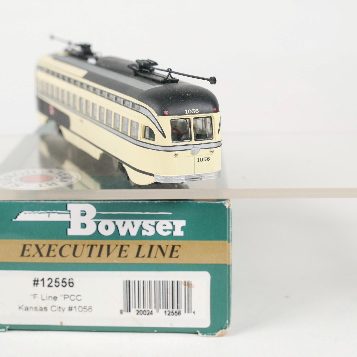 Bowser Executive HO Scale Kansas City F Line PCC Streetcar DC Powered12556 (A)