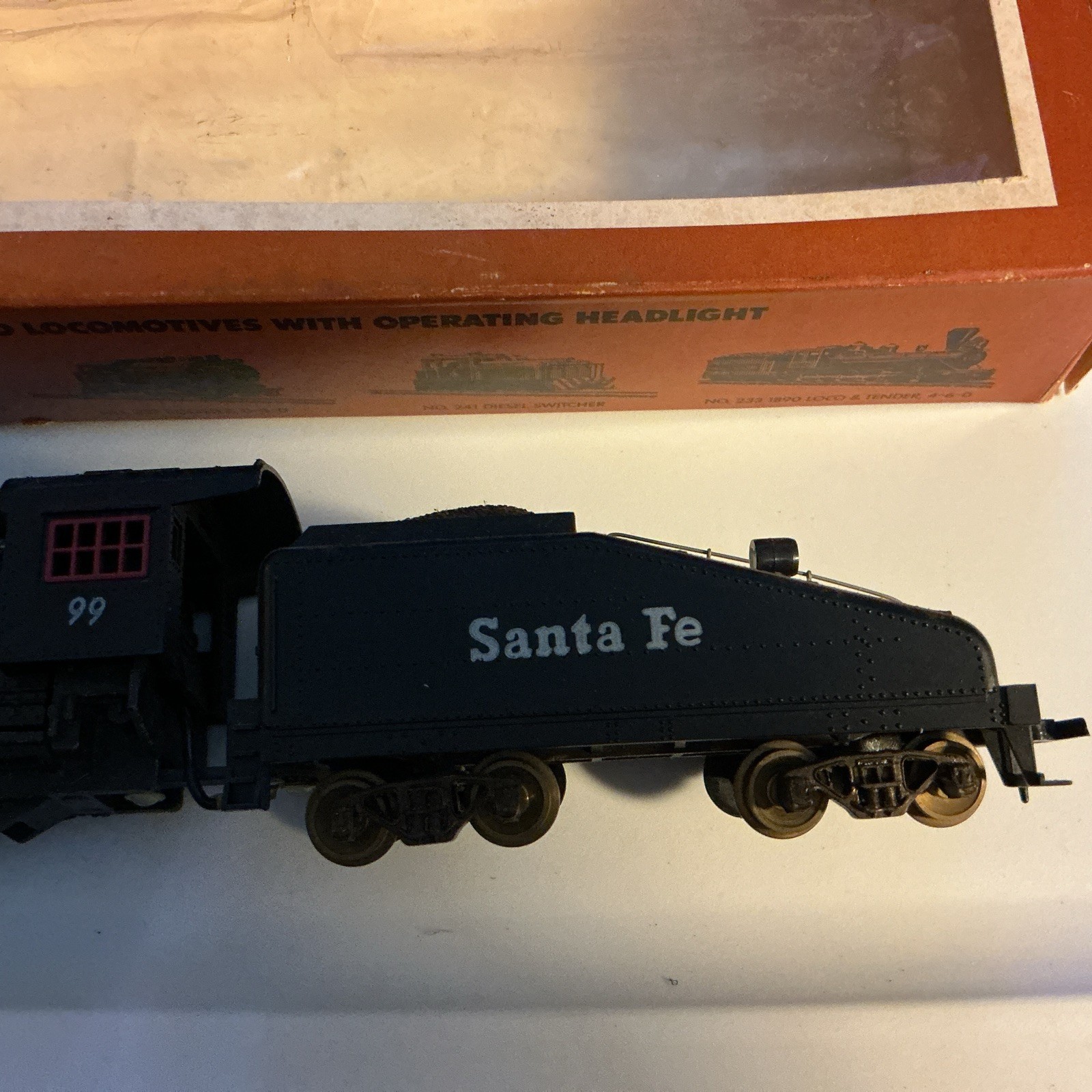 Tyco 99 HO Gauge Model Railroad Santa Fe 0-4-0 Steam Locomotive Tender Untested