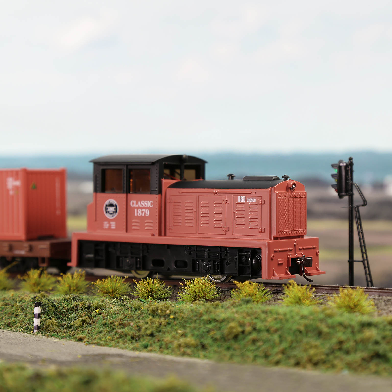 1 Unit Evemodel Train HO Scale 1:87 Model Railroad Locomotives HCT8701