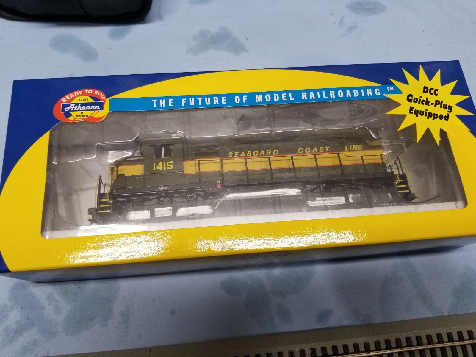Athearn RTR HO GP35 Seaboard Coast Line #1415 Dcc Ready