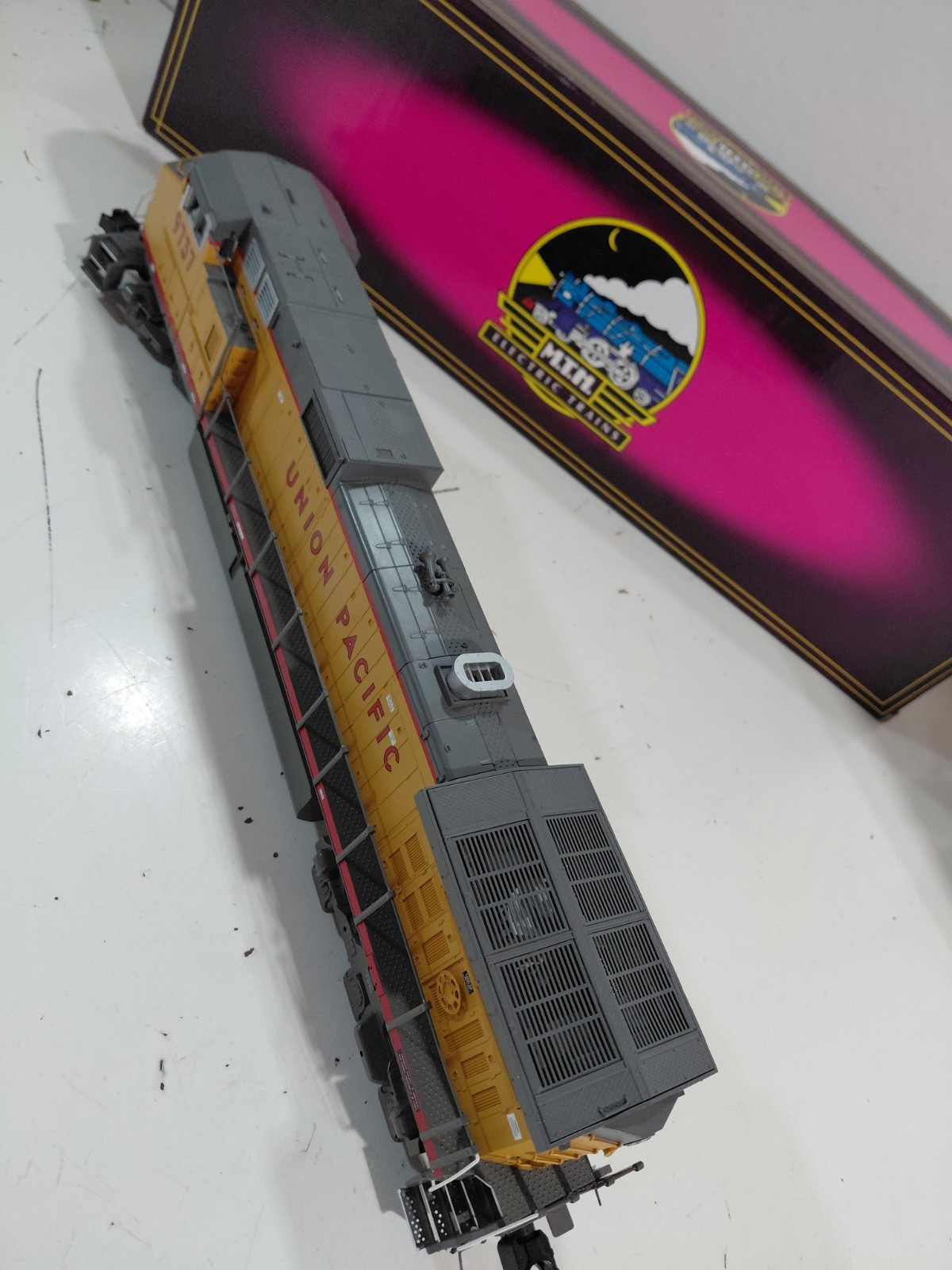MTH 20-2270-1 O Gauge Model Railroad Union Pacific Dash-9 PS2 Diesel Engine wBox
