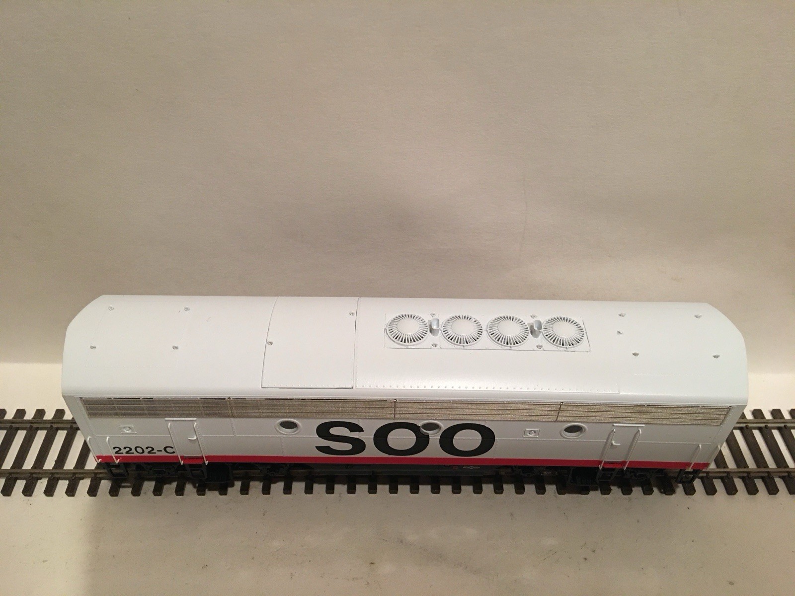 HO Intermountain 49581S-04 Soo Line EMD F7B Diesel Locomotive #2202-C DCC SOUND