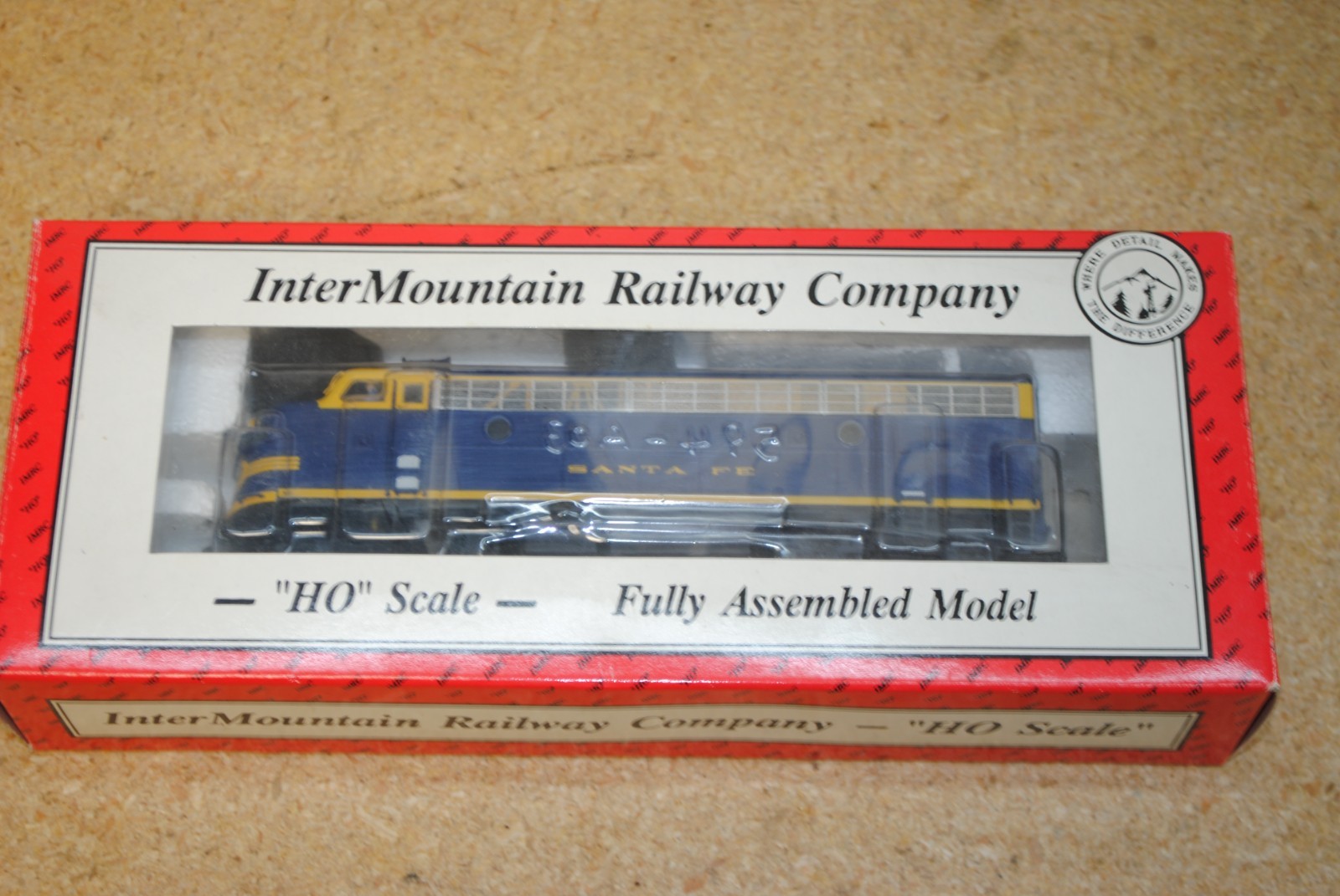 InterMountain Railway Co. 49017S-03 Santa Fe #235 EMD F7A Diesel Loco w/Sound HO