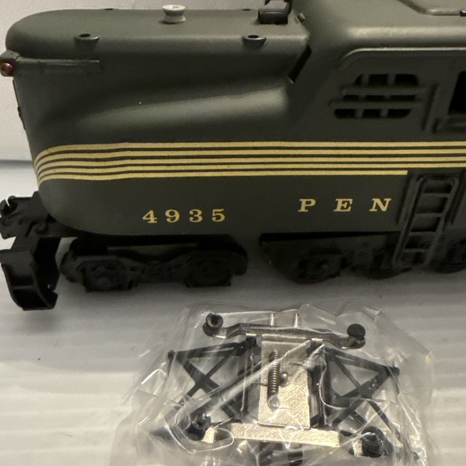 Williams , GG-24 , PRR , 4935 , Brunswick Five Stripe , Powered