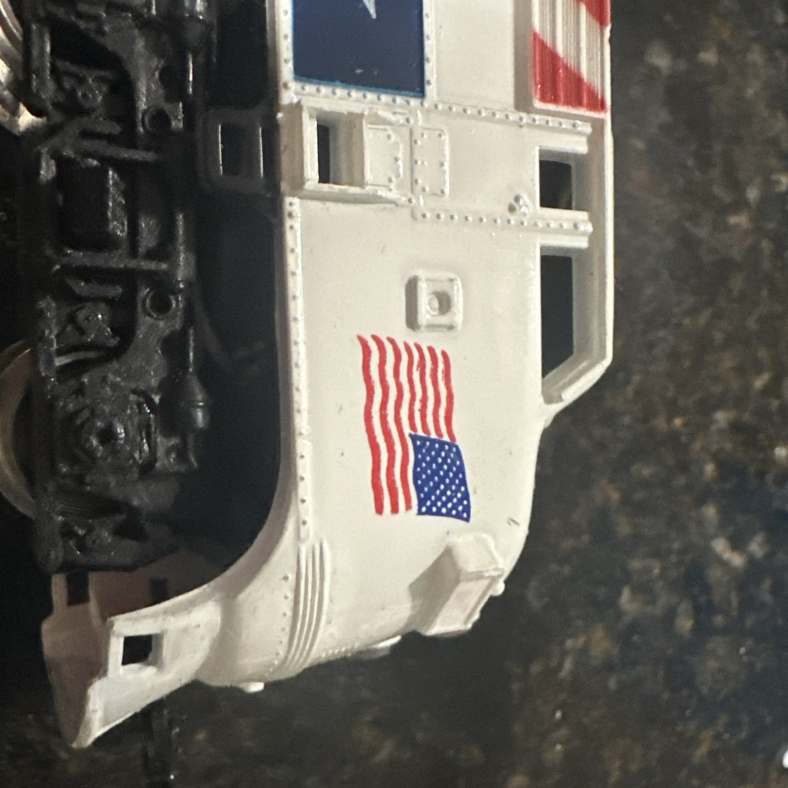 Life-Like HO EMD F7 Diesel Locomotive U.S. Bicentennial 1776 MPN 08281