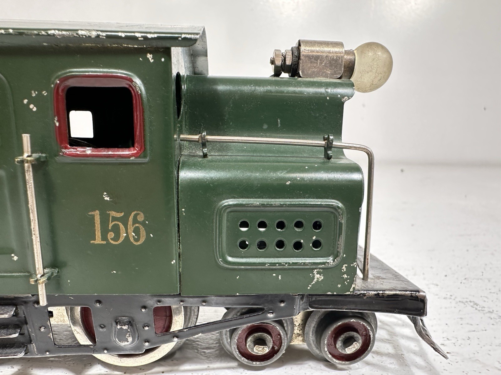 Beautiful Lionel Original Prewar Early #156 4-4-4 Loco in Dark Green!
