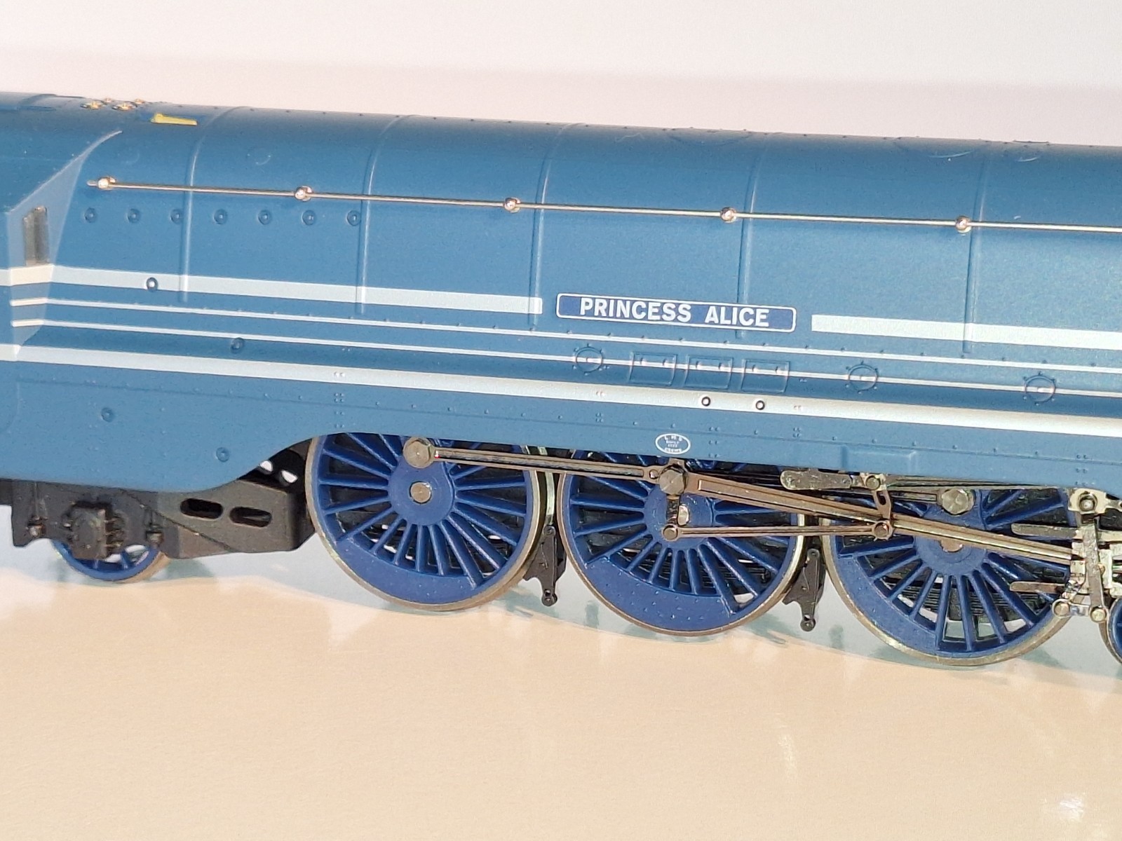 Hornby R2271. LMS Coronation Princess Alice. DC 2 rail. New, Mint Cond. OO.Boxed
