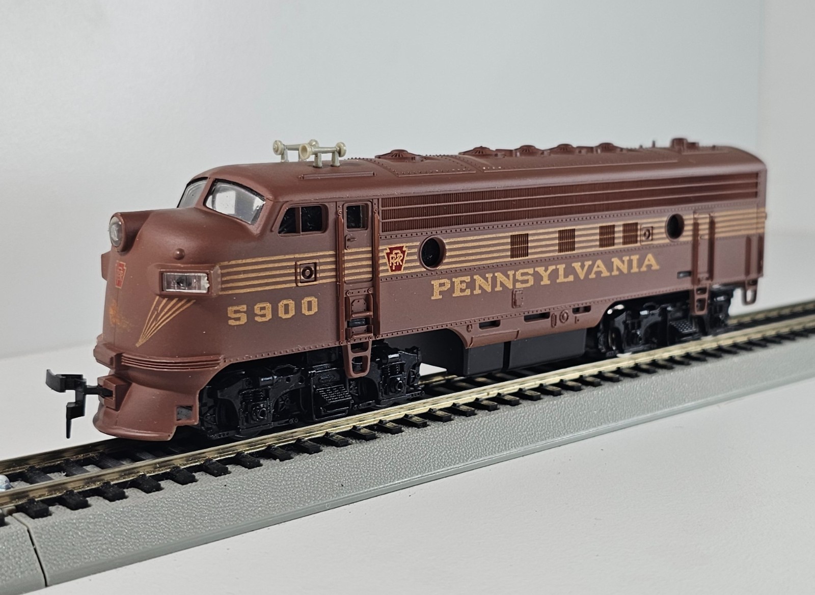 Lot Of Vintage Ho Scale Diesel Locomotives Untested