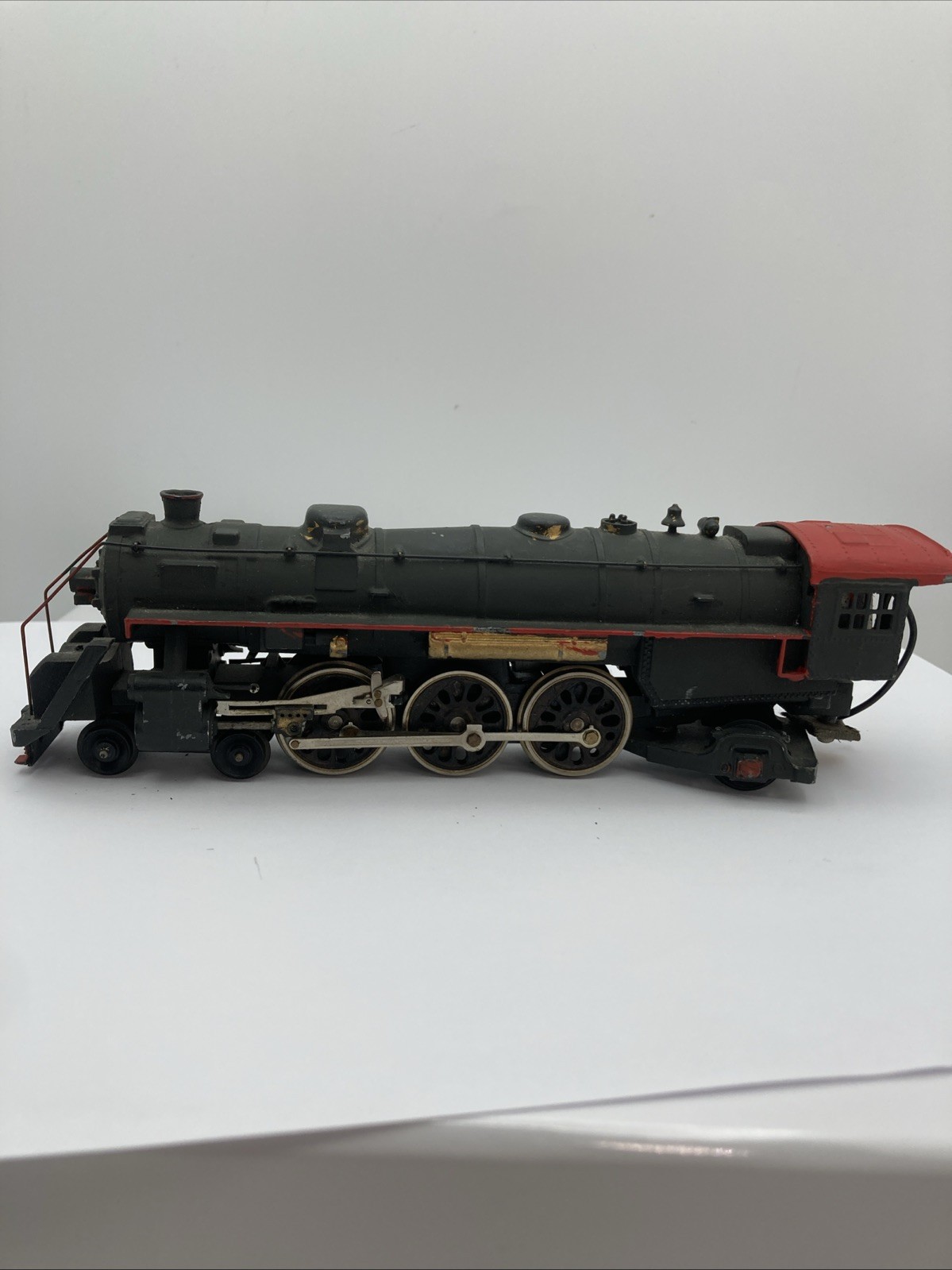 Vintage Unbranded Train HEAVY Metal Locomotive Looks Great Untested 7” Long
