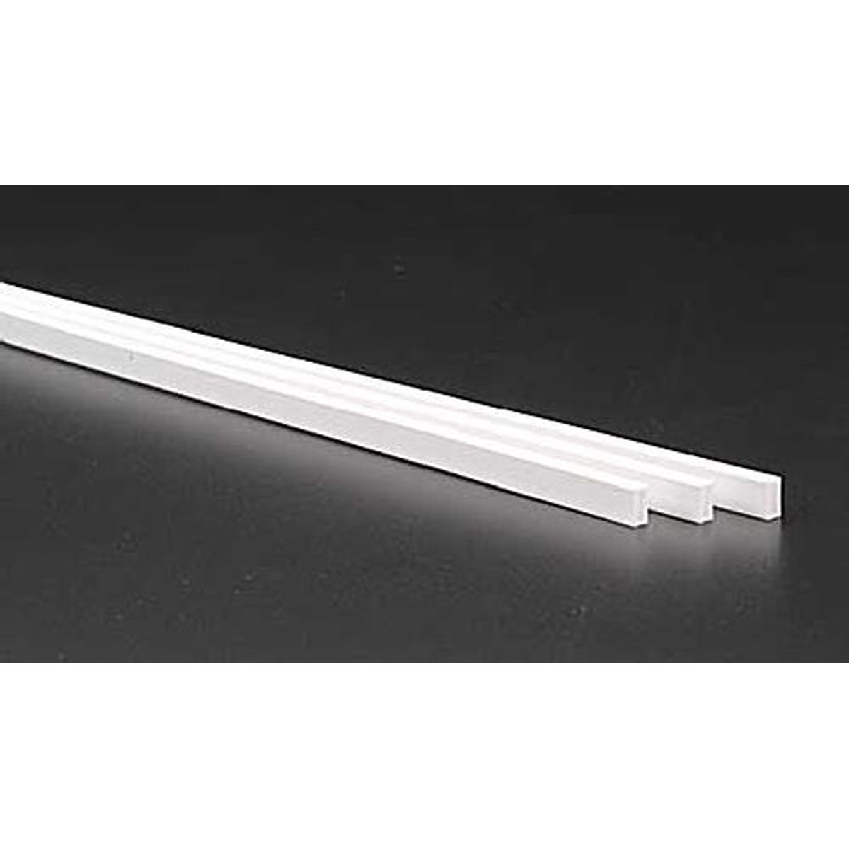 Evergreen Scale Models Rect Tubing .125 x .250 3 EVG257 Plastic Building
