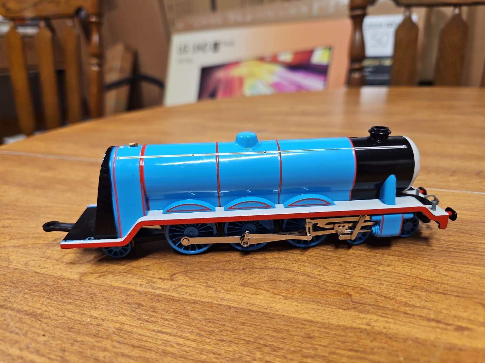 Bachmann HO Thomas & Friends Gordon the Big Engine not working